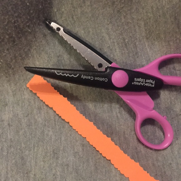 Scrapbooking scissors - Picture 8 of 9